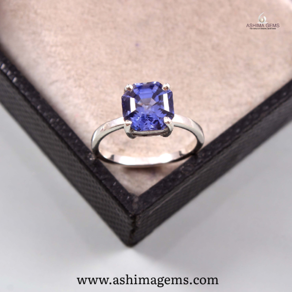 BLUE SAPPHIRE